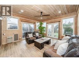 61 SCHUELLER Street - 15