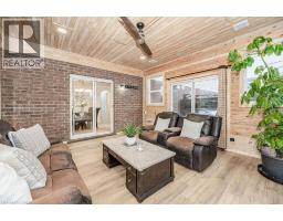 61 SCHUELLER Street - 16