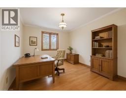 35 CHARING Cross - 15