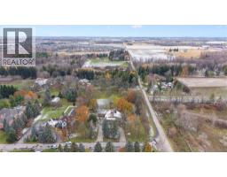 35 CHARING Cross - 37