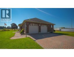 1005 SOUTH Street - 6