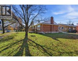 11 KENSINGTON Avenue - 13