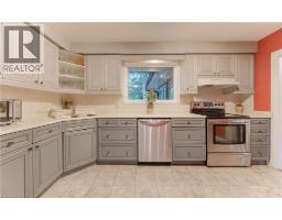 47 HILLCREST Lane - 14