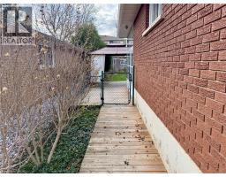 6 BURDOCK Boulevard - 6