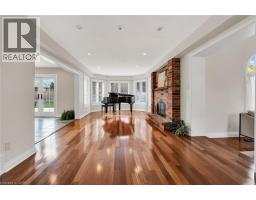 250 GREY SQUIRREL Place - 10