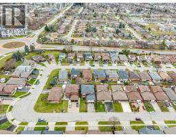 125 STONYBURN Crescent - 47