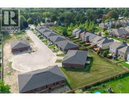 269 PITTOCK PARK Road UnitNo. 17 - 43