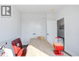 269 PITTOCK PARK Road UnitNo. 17 - 6