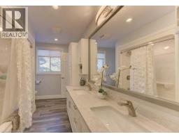 67 INWOOD Crescent - 18