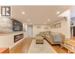 67 INWOOD Crescent - 33