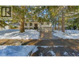 67 INWOOD Crescent - 4