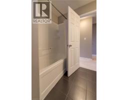 931 GLASGOW Street UnitNo. 2B - 27