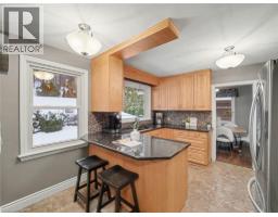 145 GLENFOREST Road - 10