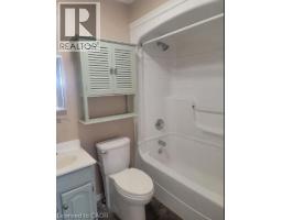 46 CHARLES Street - 9