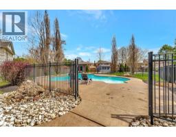 349 VALRIDGE Drive - 31