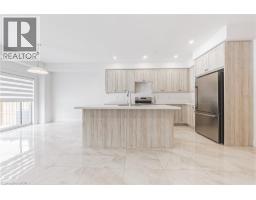 4 BRODDY Avenue - 11