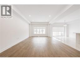 4 BRODDY Avenue - 17