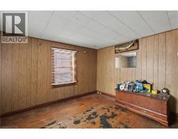 33 MULHOLLAND Drive - 11