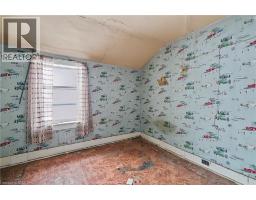 33 MULHOLLAND Drive - 16