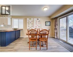 48 KARALEE Crescent - 10