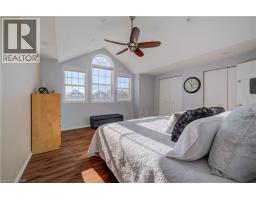 48 KARALEE Crescent - 20