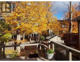 48 KARALEE Crescent - 46