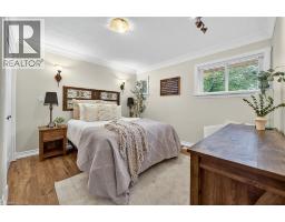 49 ERIE Avenue N - 21