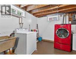 49 ERIE Avenue N - 32