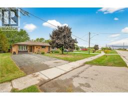 49 ERIE Avenue N - 42