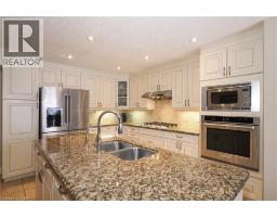 33 HUCK Crescent - 16