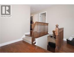 33 HUCK Crescent - 20