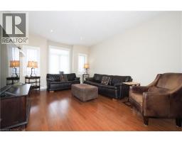 33 HUCK Crescent - 22