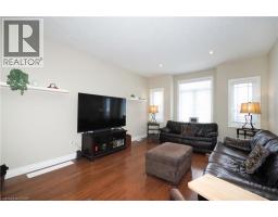 33 HUCK Crescent - 23