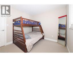 33 HUCK Crescent - 29