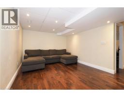 33 HUCK Crescent - 36