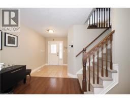 33 HUCK Crescent - 5