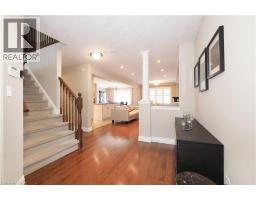 33 HUCK Crescent - 6