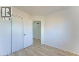 82 TROWBRIDGE Street - 11