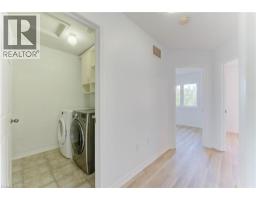 82 TROWBRIDGE Street - 9