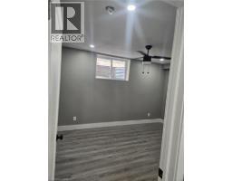 78 WOODBERRY Crescent - 40