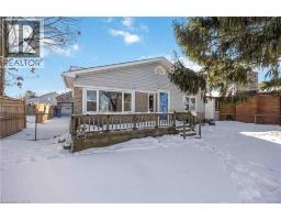 665 LAKESHORE Road - 1