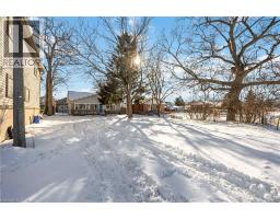 665 LAKESHORE Road - 2