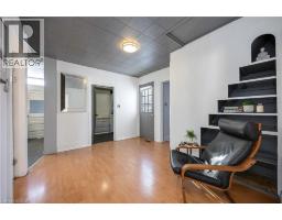 665 LAKESHORE Road - 9