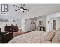 18 PITTSFORD Close - 22