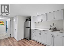 18 PITTSFORD Close - 40