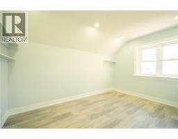 10 MONROE Street - 24