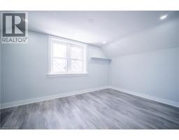 10 MONROE Street - 25