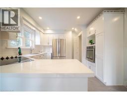 10 MONROE Street - 37