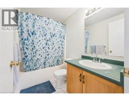 747 FAIRWAY Court - 32