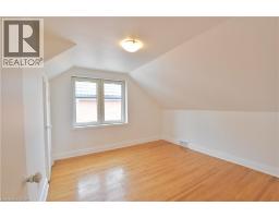 238 LOWTHER Street N - 27